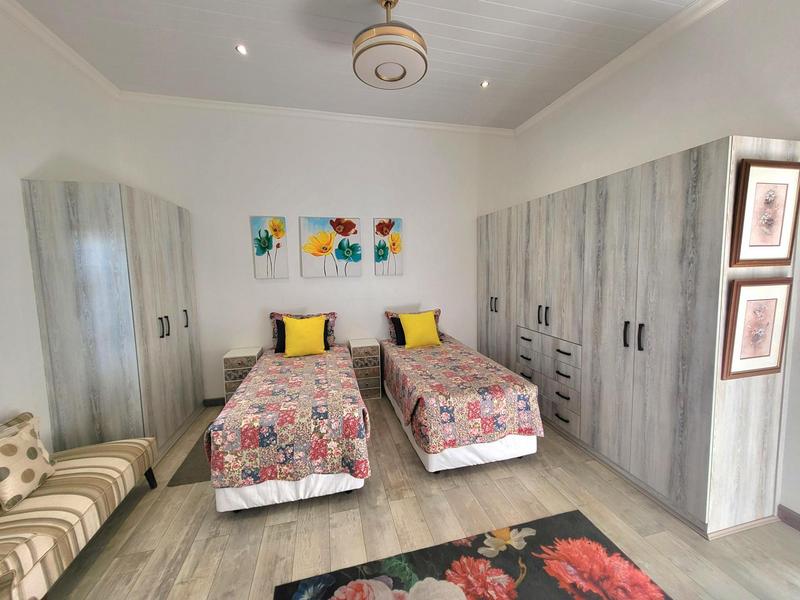 4 Bedroom Property for Sale in Dwarskersbos Western Cape